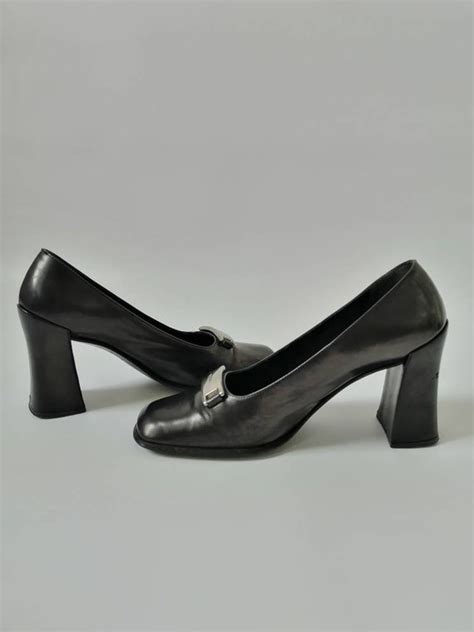 prada pump pre fall|prada shoes with heels.